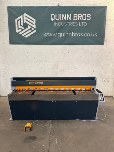 Edwards Truecut DD 2m Mechanical Guillotine