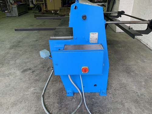 Edwards Truecut DD 2m Mechanical Guillotine, photo 4
