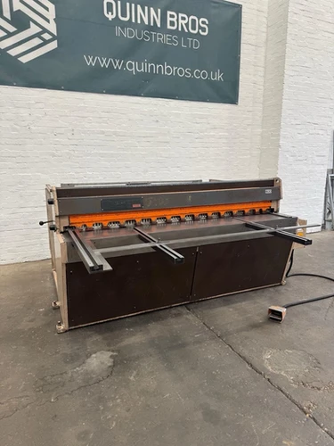 Edwards Truecut DD 2m x 3.25mm Mechanical Guillotine, photo 4