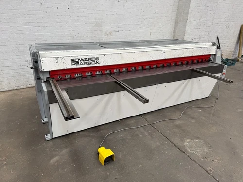 Edwards Truecut DD 3m Mechanical Guillotine, photo 3