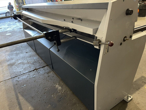 Edwards Truecut DD 3m Sheet Metal Guillotine, photo 6
