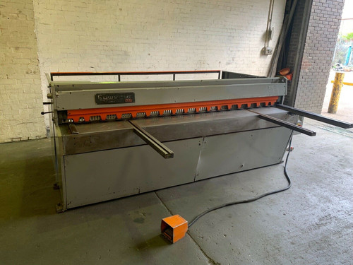 Edwards Truecut DD Mechanical Guillotine