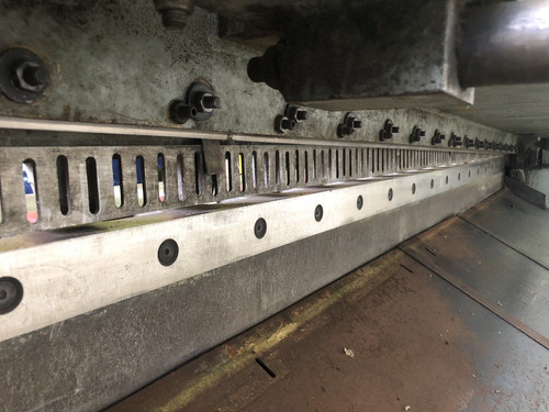 Edwards Truecut DD Mechanical Guillotine 2.5m x 3.25mm, photo 5