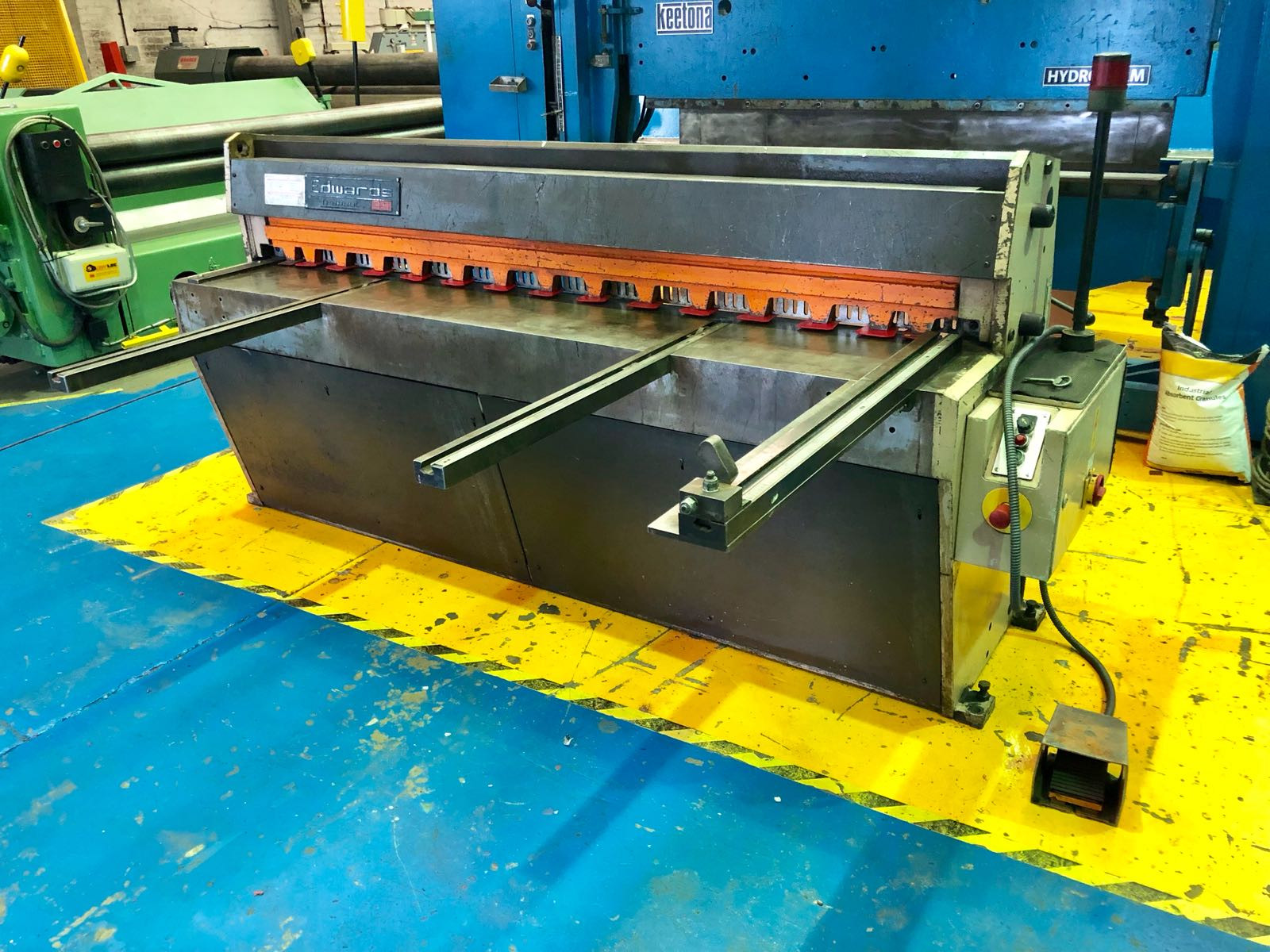 Edwards Truecut DD Mechanical Guillotine 2050mm x 3.5mm