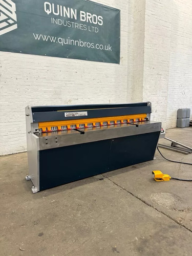 Edwards Truecut DD Mechanical Guillotine, photo 5