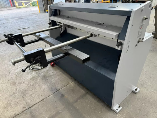 Edwards Truecut DD Mechanical Guillotine, photo 5