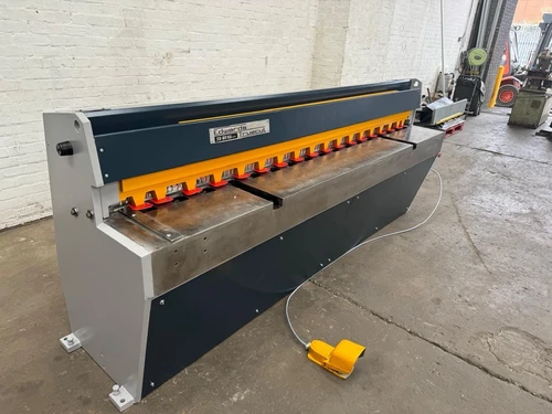 Edwards Truecut DD Mechanical Guillotine, photo 3