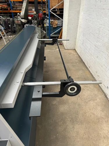 Edwards Truecut DD Mechanical Guillotine, photo 6