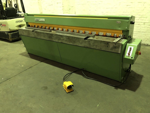 2.5m Edwards Truecut DD Sheet Metal Guillotine, photo 4