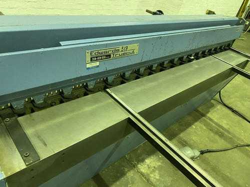 Edwards Truecut DD Sheet Metal Guillotine, photo 8