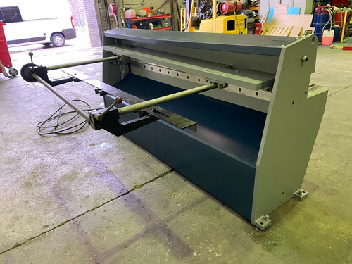 Edwards Truecut DD Sheet Metal Guillotine, photo 5