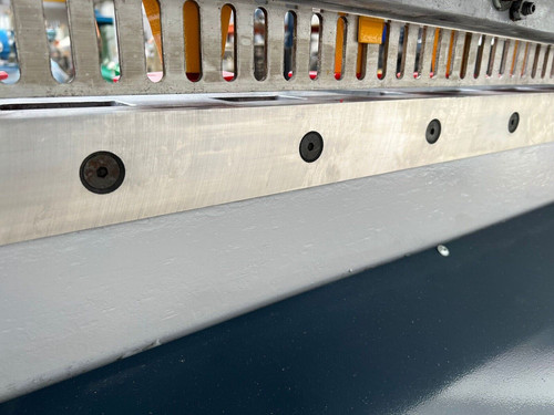 Edwards Truecut DD Sheet Metal Guillotine, photo 3