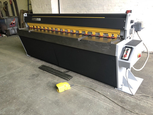 Edwards Truecut DD Sheet Metal Guillotine, photo 5