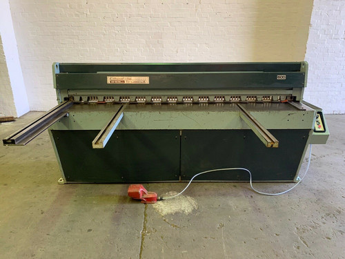 Edwards Truecut DD Sheet Metal Guillotine, photo 3