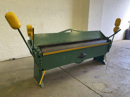 Edwards Truefold Box & Pan Folder