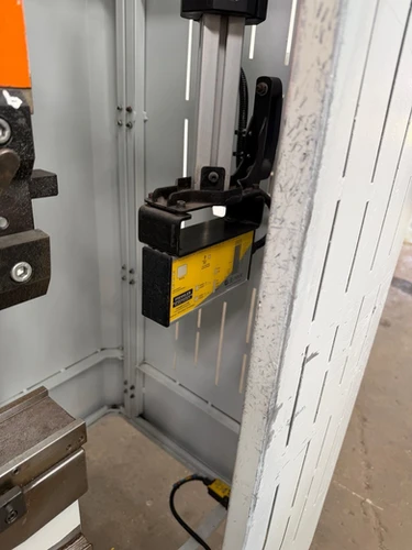 Ermaksan Power-Bend-Pro 1270 x 40 CNC Hydraulic Press Brake, photo 4