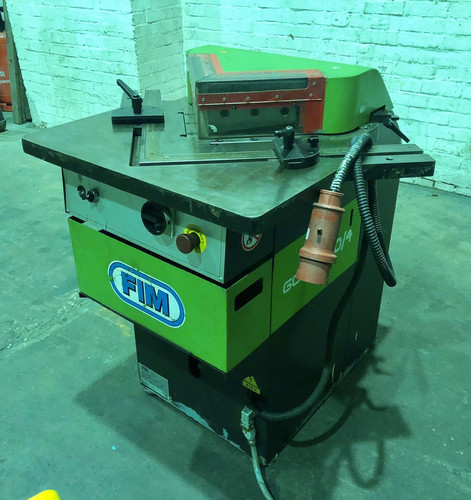 FIM (Italy) GAOL 200/4 Hydraulic Corner Notcher, photo 1