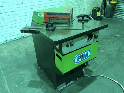 FIM (Italy) GAOL 200/4 Hydraulic Corner Notcher, photo 2