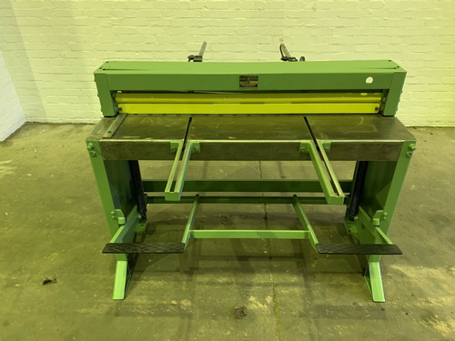 FJ Edwards 50” Treadle Guillotine, photo 3