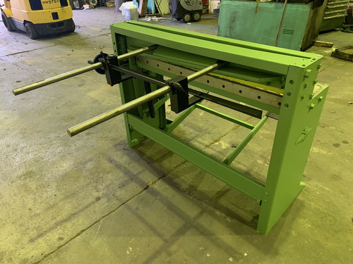 FJ Edwards 50” Treadle Guillotine, photo 6