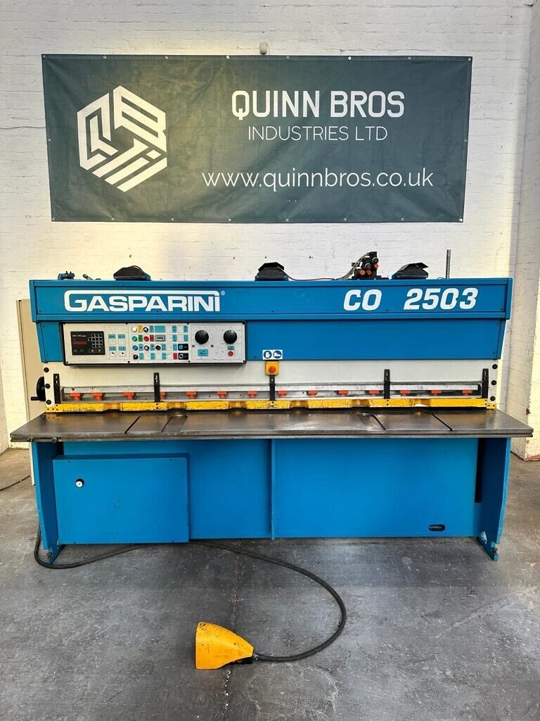 Gasperini (Italy) CO2503 Hydraulic Sheet Metal Guillotine