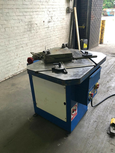 GECAM (Italy) 6mm Hydraulic Corner Notcher FA 200/6, photo 2