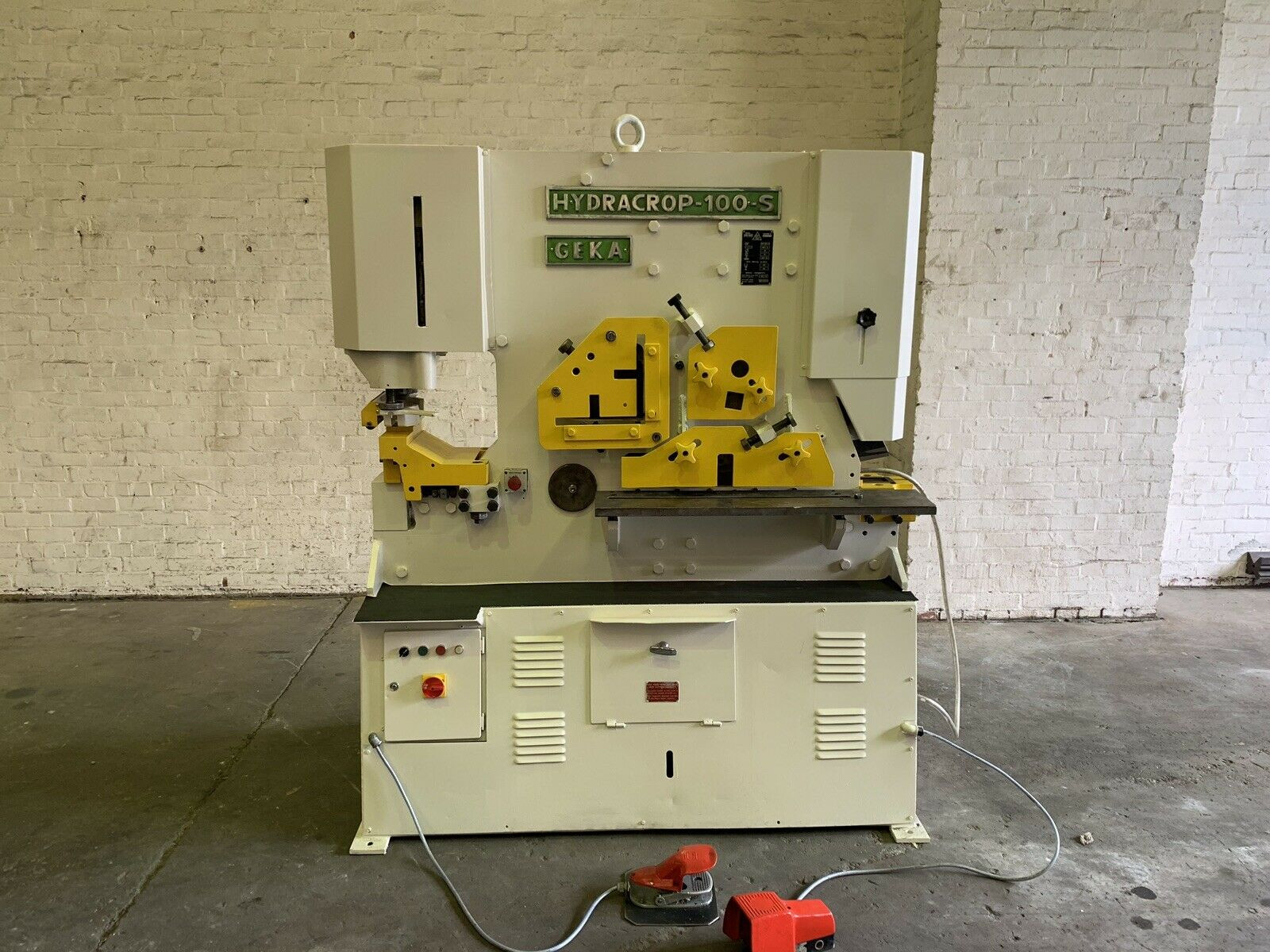 Geka Hydracrop 100S Universal Hydraulic Iron Worker