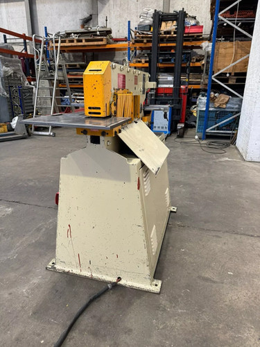 Geka Minicrop Hydraulic Ironworker, photo 5