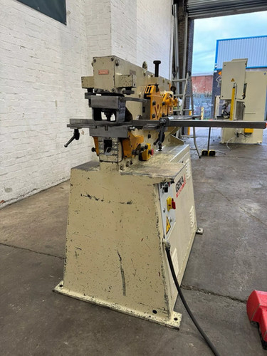 Geka Minicrop Hydraulic Ironworker, photo 6