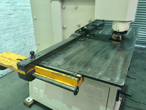 GEKA Puma 50E-500 Hydraulic Punch, photo 4