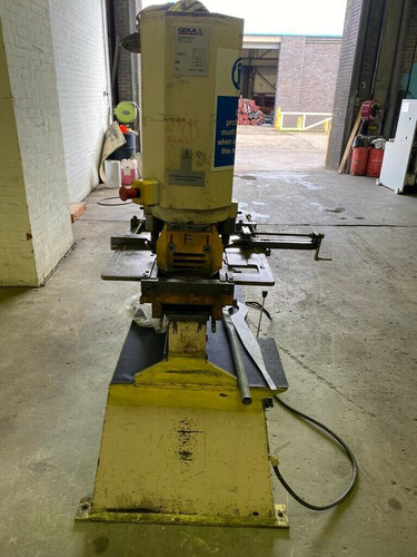 GEKA PUMA Hydraulic 80 Ton Punch, photo 4