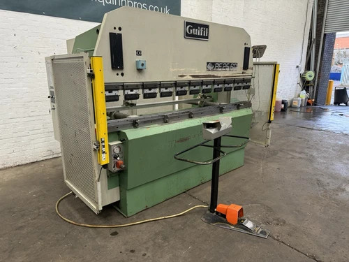 Guifil PE 2560 Hydraulic Press Brake, photo 3