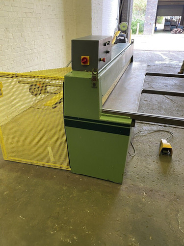 H M (Denmark) WKS 2500/30 Sheet Metal Guillotine, photo 4