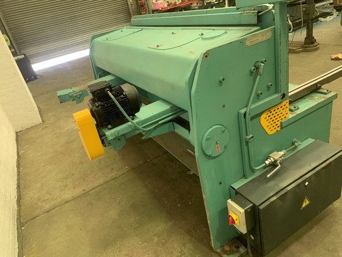 Haco Hydraulic 2m Sheet Metal Guillotine, photo 2