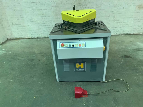 Haco Maxi 250/6mm Hydraulic Corner Notcher, photo 1