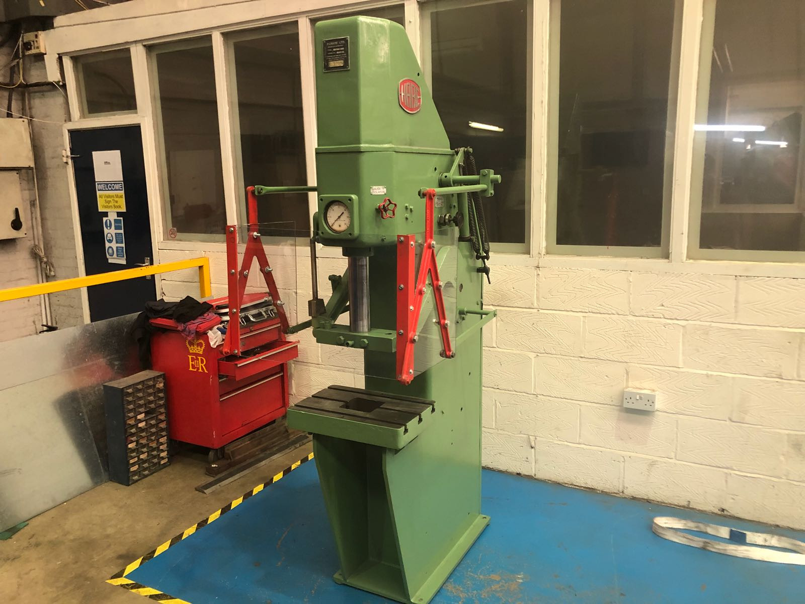 Hare 20TON Hydraulic Press Tee Slotted Table