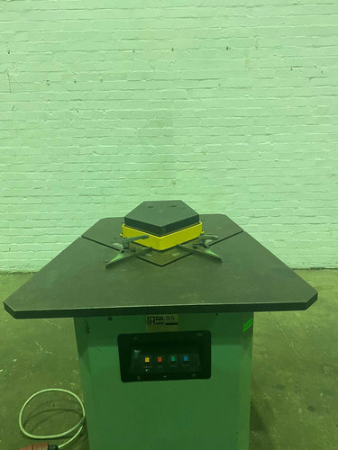 HMW 8S Hydraulic Corner Notcher, photo 2