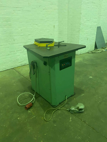 HMW 8S Hydraulic Corner Notcher, photo 3