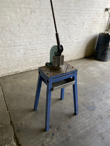 Hunton Manual Corner Notcher