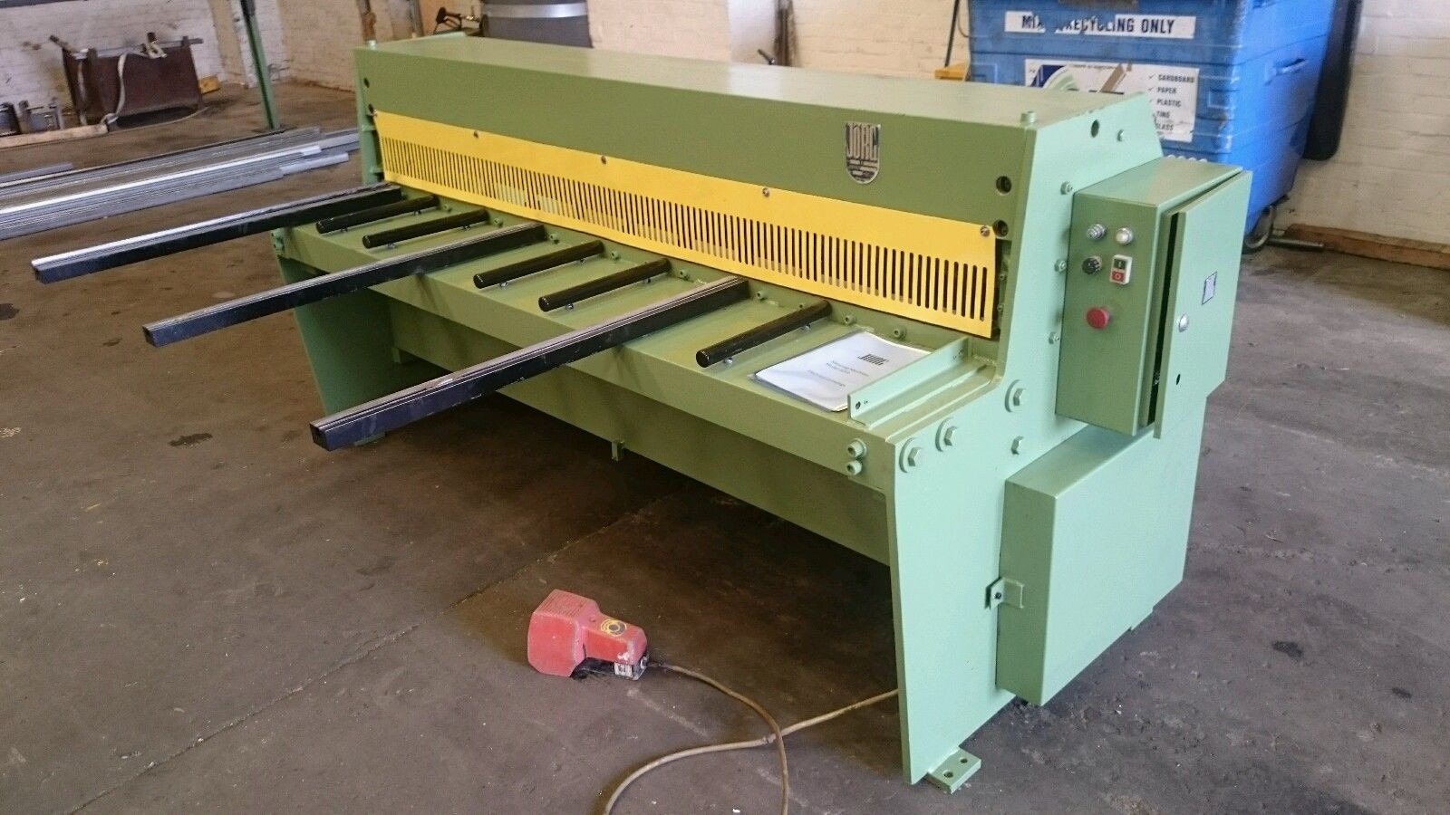 Jorg Model 4054 Mechanical Sheet Metal Guillotine 2m x 4mm