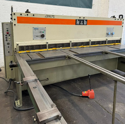 K & B 3m x 6mm Hydraulic Guillotine, photo 3