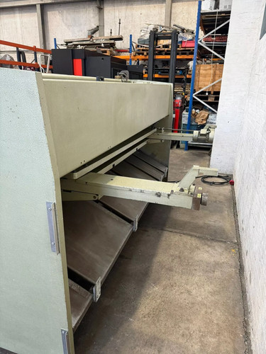 K & B 3m x 6mm Hydraulic Guillotine, photo 7