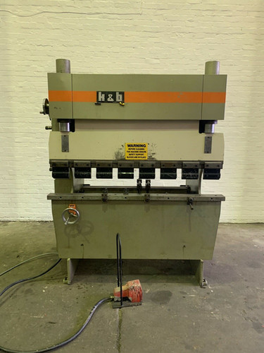 K & B (Holland) 1.6m Hydraulic Press Brake, photo 3