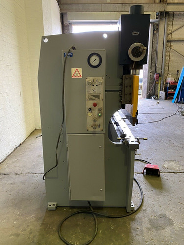 K & B (Holland) 2m Hydraulic Press Brake, photo 7