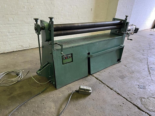 Keetona 6ft Powered Pyramid Bending Slip Rolls