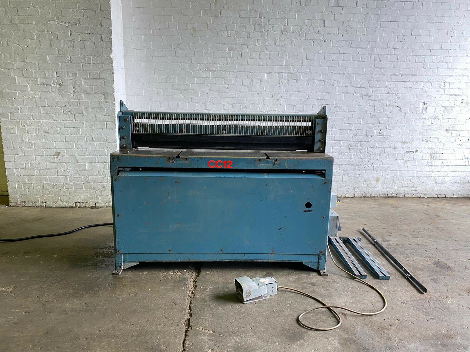 Keetona Minishear Sheet Metal Guillotine