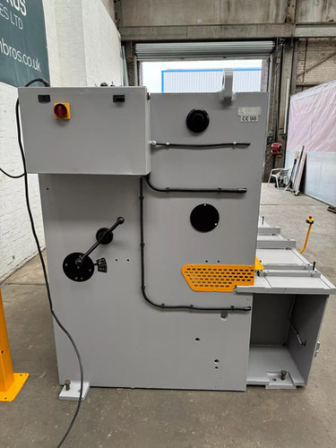 Kingsland 3006 Hydraulic Sheet Metal Guillotine, photo 4