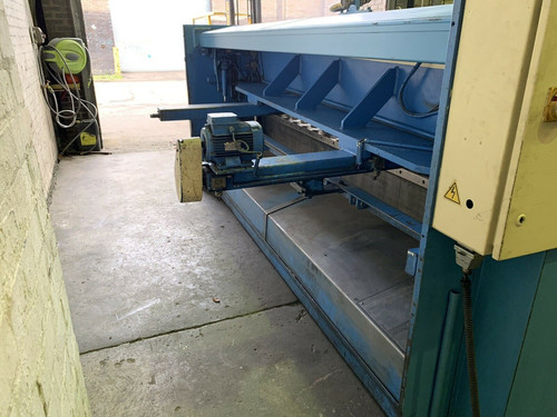 Kingsland 3m X 6mm NC Hydraulic Sheet Metal Guillotine, photo 7