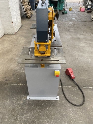 Kingsland 45XA Universal Hydraulic Ironworker, photo 8