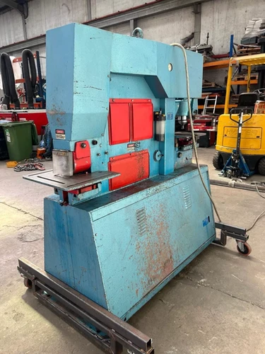 Kingsland 55XS Hydraulic 5 station Universal Steelworker, photo 8